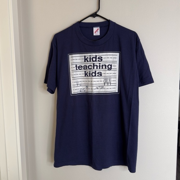 Jerzees Other - Vintage Kids Teaching Kids T Shirt